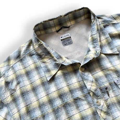 Columbia / Plaid Field Shirt / XXL / Used