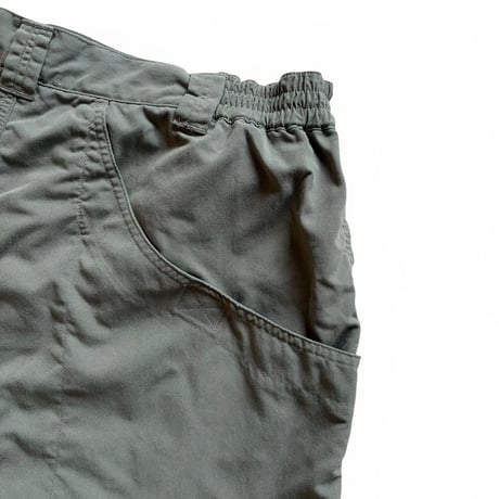 00's Columbia / Nylon Shorts / Khaki XL / Used