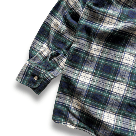 Made in USA / 80's Woolrich / Plaid Flannel Field Shirt / XL / Used