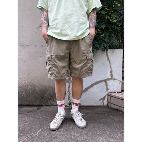 00's Columbia / Packable Nylon Cargo Shorts / Khaki L / Used