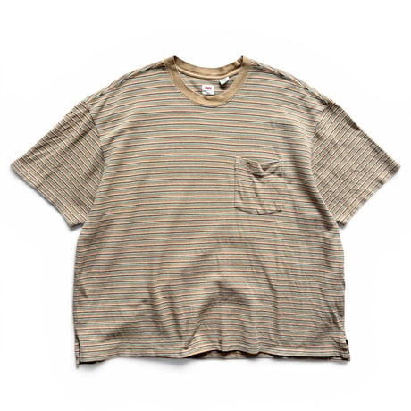 Levi's / Pocketed Striped Tee / Beige XL / Used