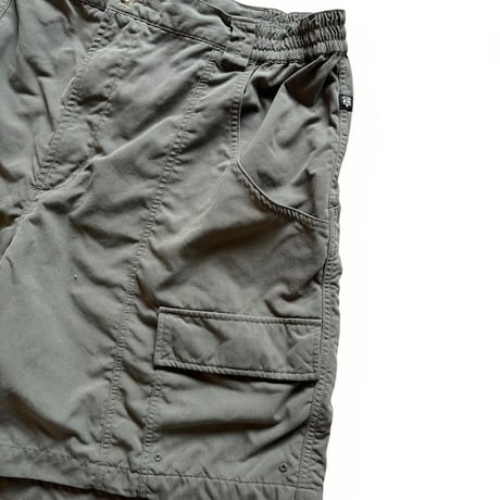 00's Columbia / Nylon Shorts / Khaki XL / Used