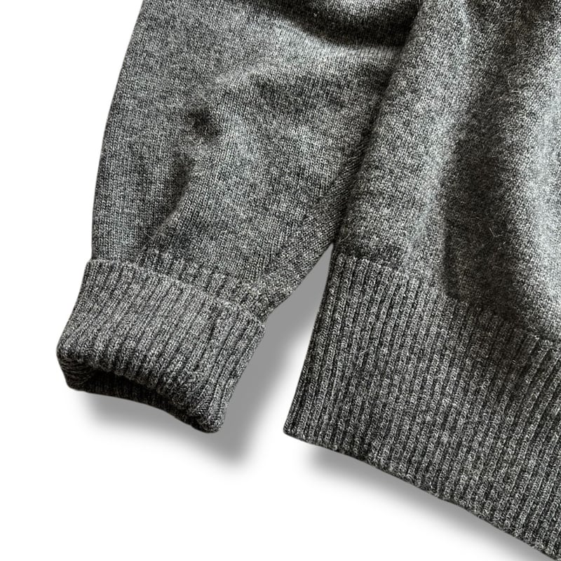 Color at Against / Wool Cardigan / Charcoal Gre