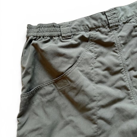 00's Columbia / Nylon Shorts / Khaki XL / Used