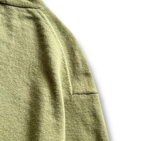 Color at Against / Wool Cardigan / Pistachio