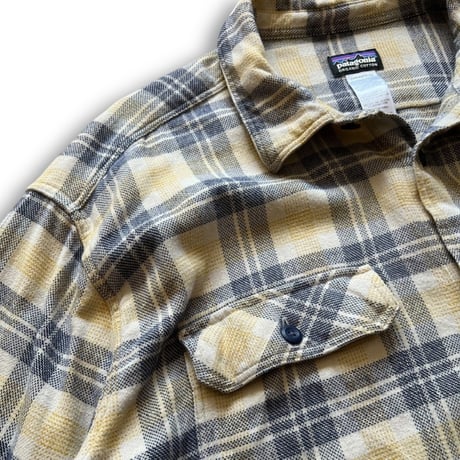 2014's Patagonia / Pocketed Organic Cotton Shirt / Cream XXL / Used