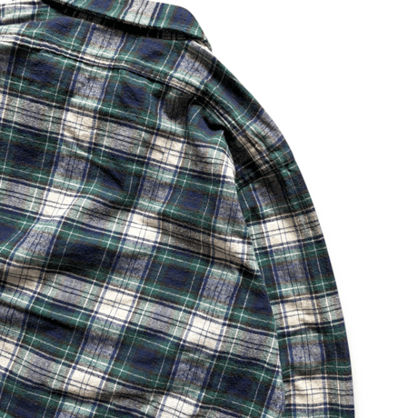 Made in USA / 80's Woolrich / Plaid Flannel Field Shirt / XL / Used