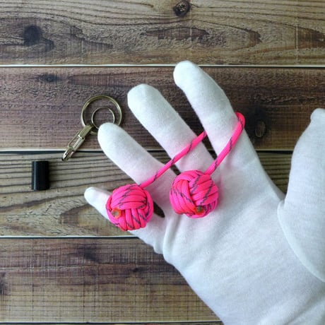 リフレクター パラコード EDC ダトン ベグレリ ピンク 遊べる 運べる さくらんぼ型 安全対策 日本製