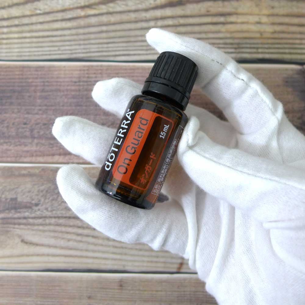 ドテラ オン ガード 15ml アロマ ストーン パラコード ホルダー 付き
