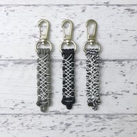EDC ストロンボーリ 425 シリーズ 1 パラコード 蓄光 キーホルダー 日本製