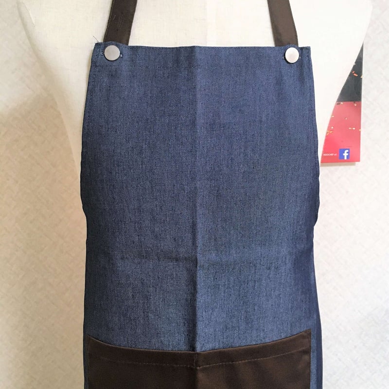 イタリア製】胸付きシェフエプロン・ロック ジーンズブラウン（首紐