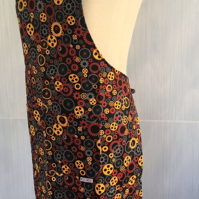 イタリア製】胸付きシェフエプロン ギア（歯車柄）エゴシェフ | Qui L