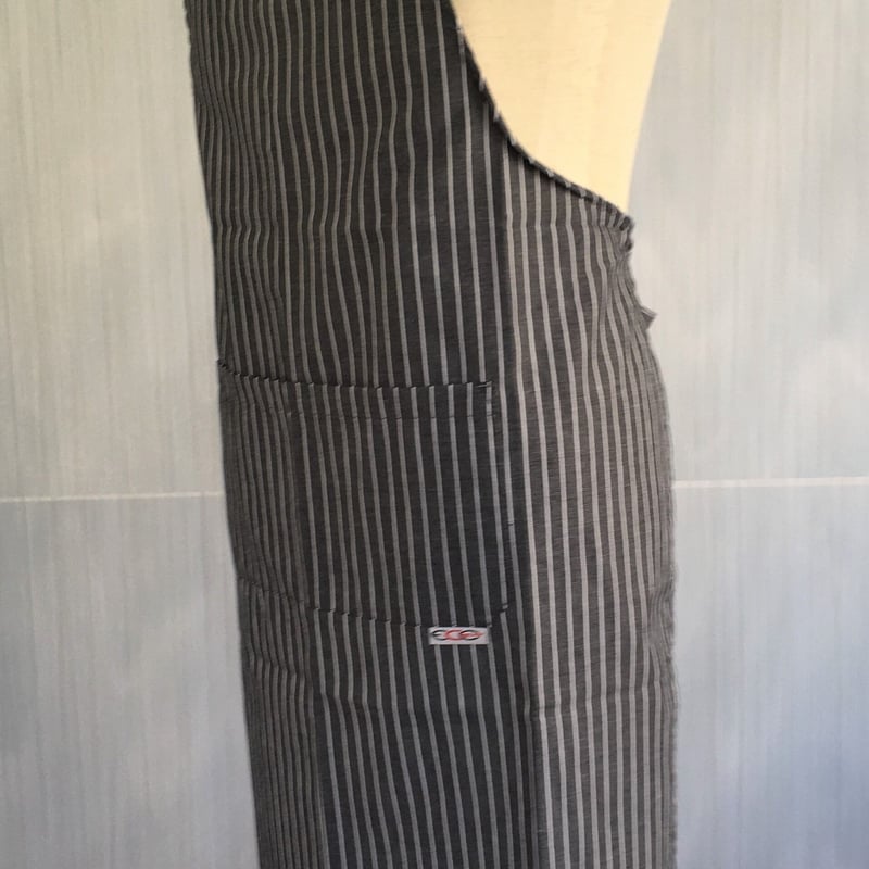 イタリア製】胸付きシェフエプロン グレーストライプ