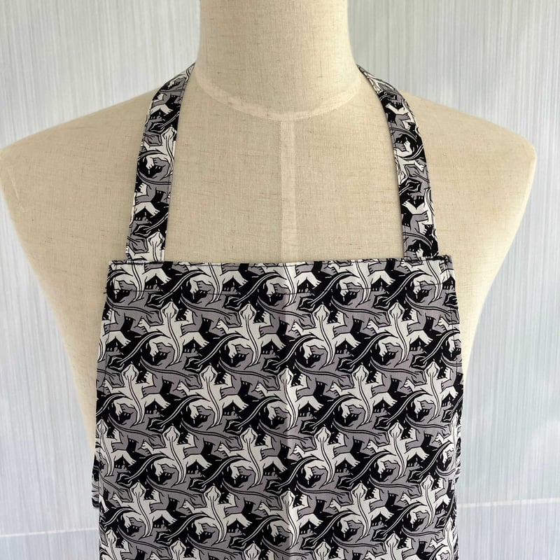 イタリア製】胸付きシェフエプロン トカゲ（爬虫類だまし絵