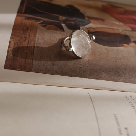 Crystal quartz revolving flow ring