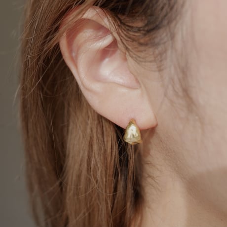 Drop flow earrings