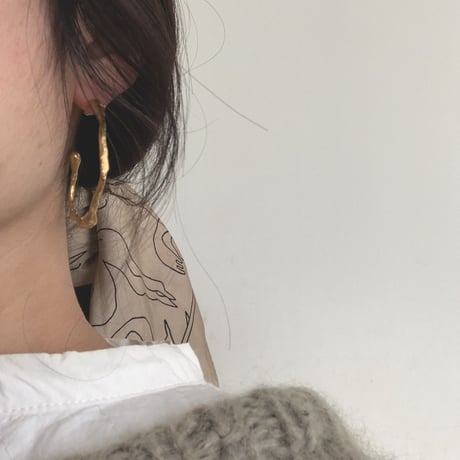 Rough hoop earrings-02