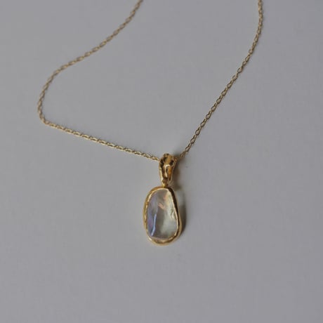 Gemstone necklace 03
