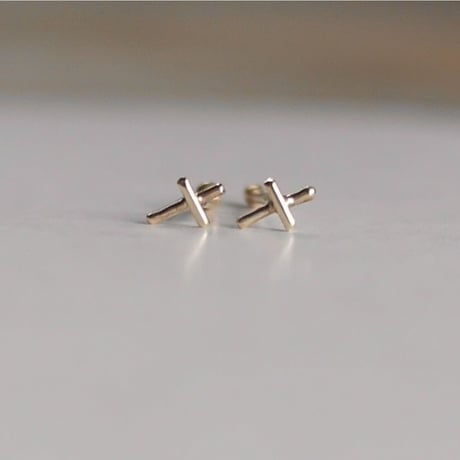 Minimum pierce cross K18
