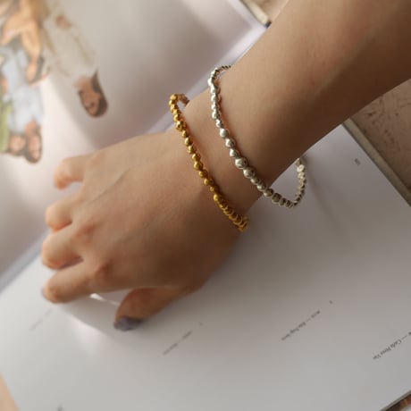 Brass dot bracelet