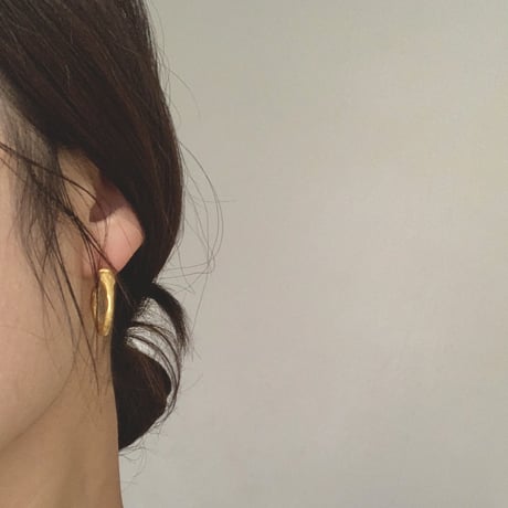Rough hoop earrings-01
