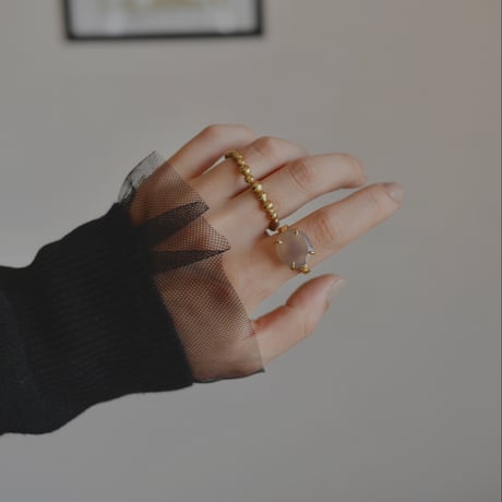 Brass dot double finger ring