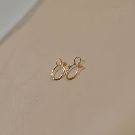 Minimum earrings ♡ K18 ノンホールピアス
