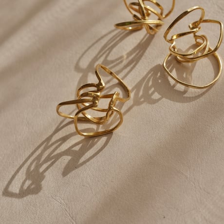 Layered earcuff