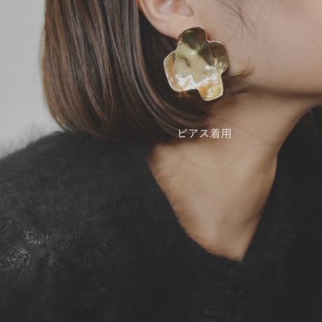 𖧷 earrings