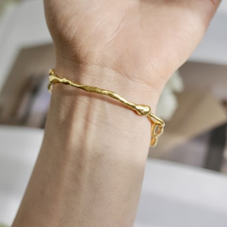 Rough bracelet
