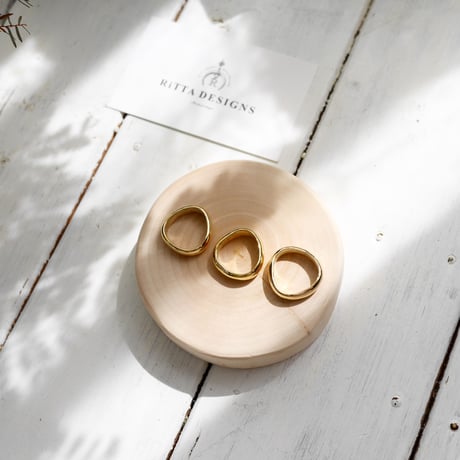 Triangle ring -gold