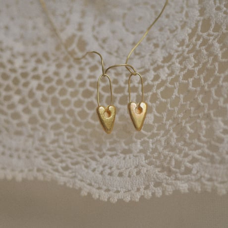 ♡ pin earrings