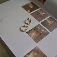 Rough hoop earrings-01