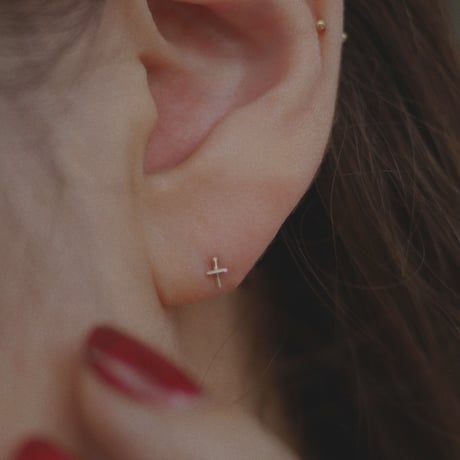 Minimum pierce cross K18