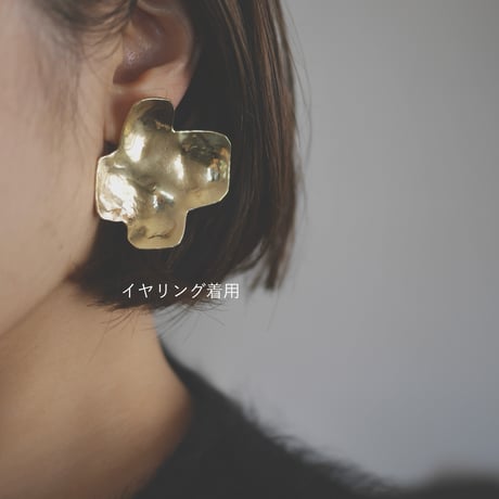 𖧷 earrings
