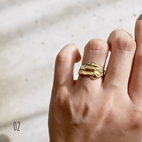 Gold(925) rough ring