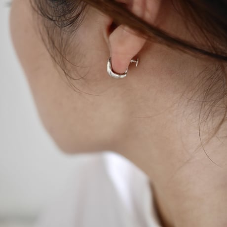 Drop flow earrings