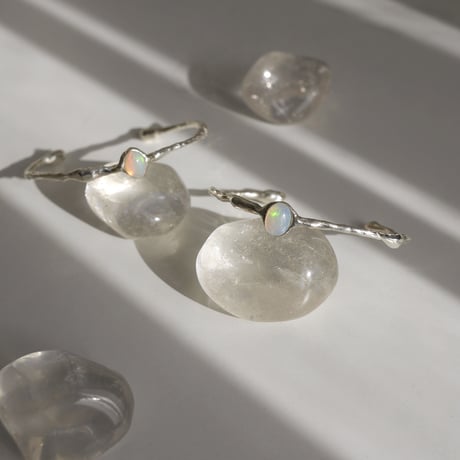 Opal bangle