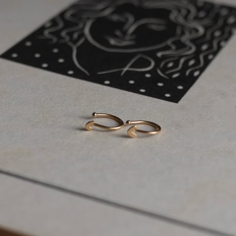 Minimum pierce Glimmer hook K18