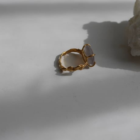 Gemstone rough ring -Gray chalcedony