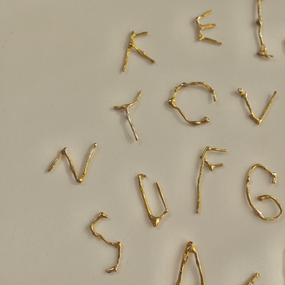W Ritta Initial necklace | ritta
