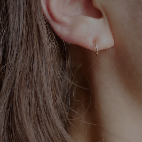 Minimum earrings K18 ノンホールピアス