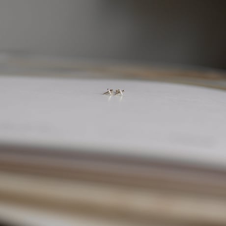 Minimum pierce cross K18