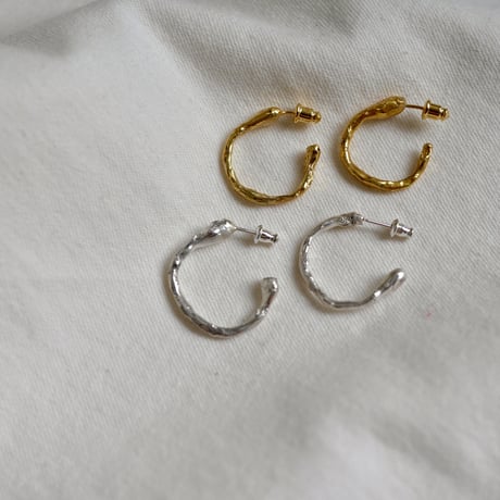 Rough hoop earrings-01