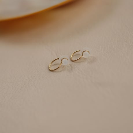 Minimum earrings K18 ノンホールピアス