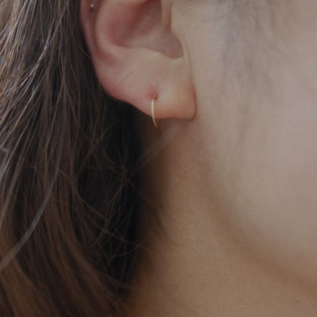 Minimum earrings K18 ノンホールピアス