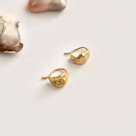 Drop flow earrings