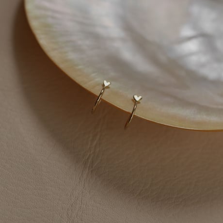 Minimum earrings ♡ K18 ノンホールピアス