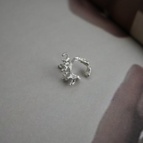 Coral ear cuff