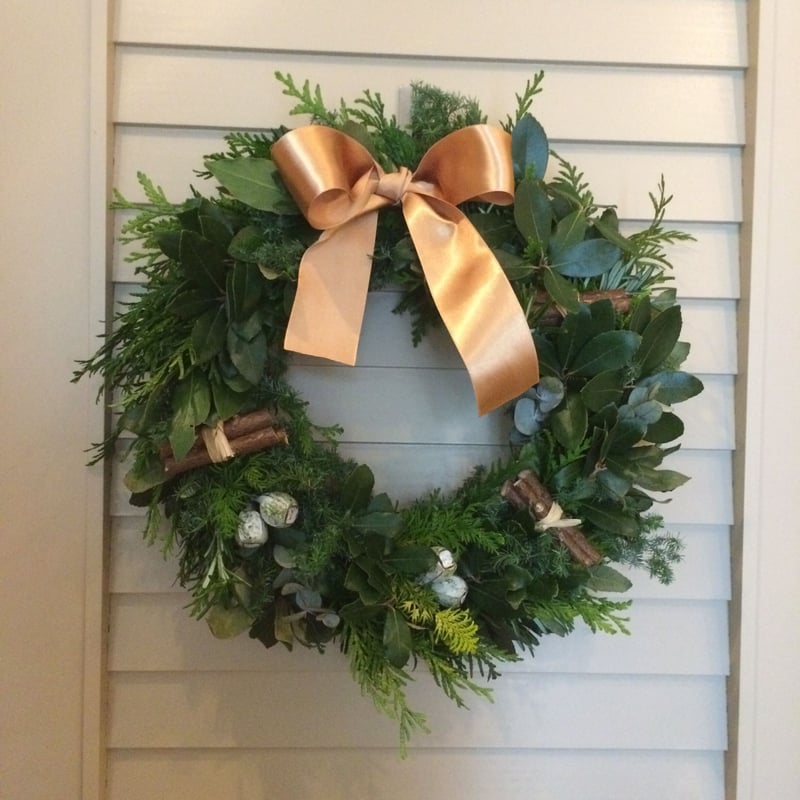 黄金水流ヒバ　クリスマスリース クリスマスリース】フレッシュ素材 ナチュラルリース 30センチ